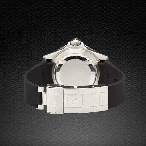 RubberB M103CD Black/ Red Strap - detail