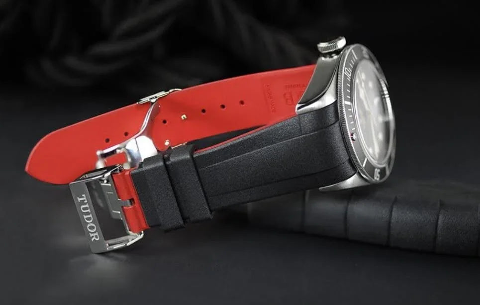 RubberB T800 for Tudor Black/Red Strap - detail