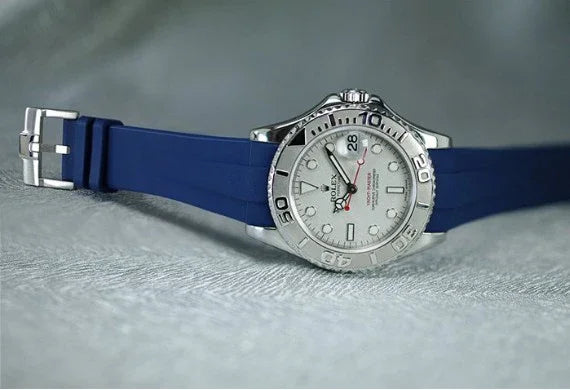 Rubber B Strap M317 Navy Blue with buckle - detail