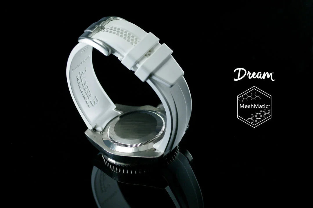 RubberB DM106 White with buckle Strap - detail