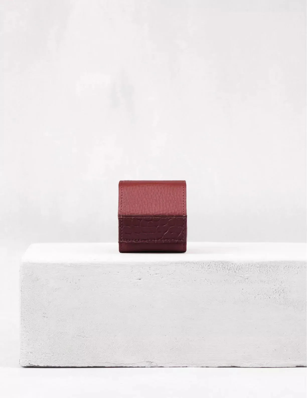 34.33 Single watch case by Camille Fournet - view 4