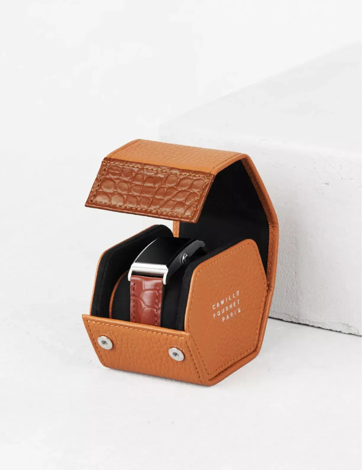 34.33 Single watch case by Camille Fournet - view 12