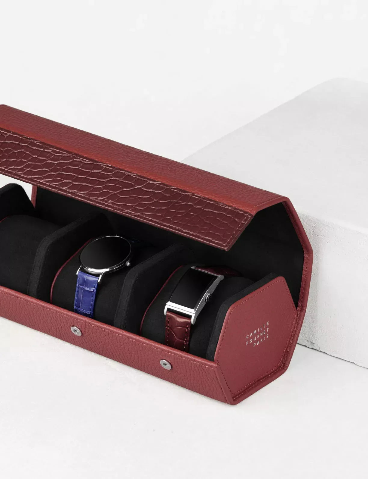 34.33 Triple watch case by Camille Fournet - watch accessory