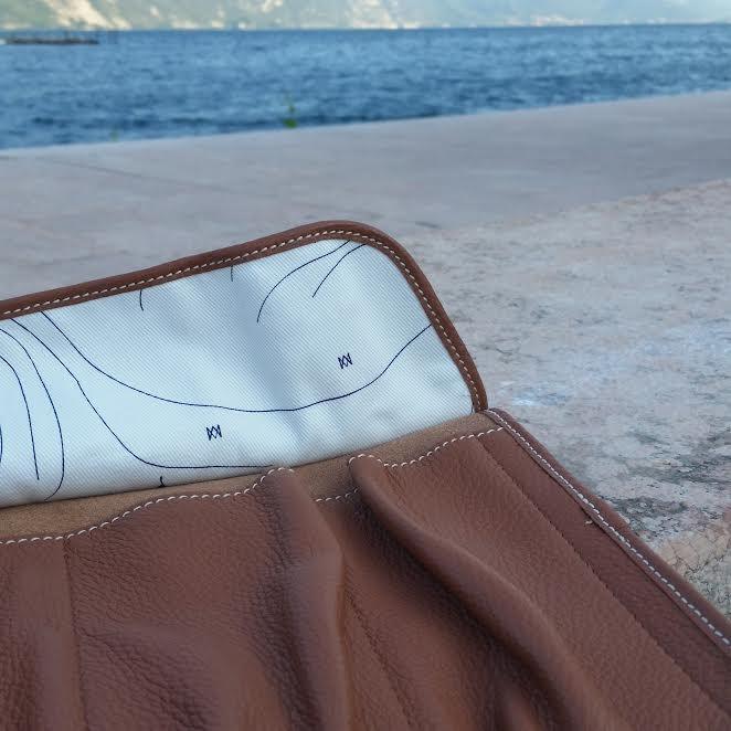 Avel & Men Leather Watch Roll - detail