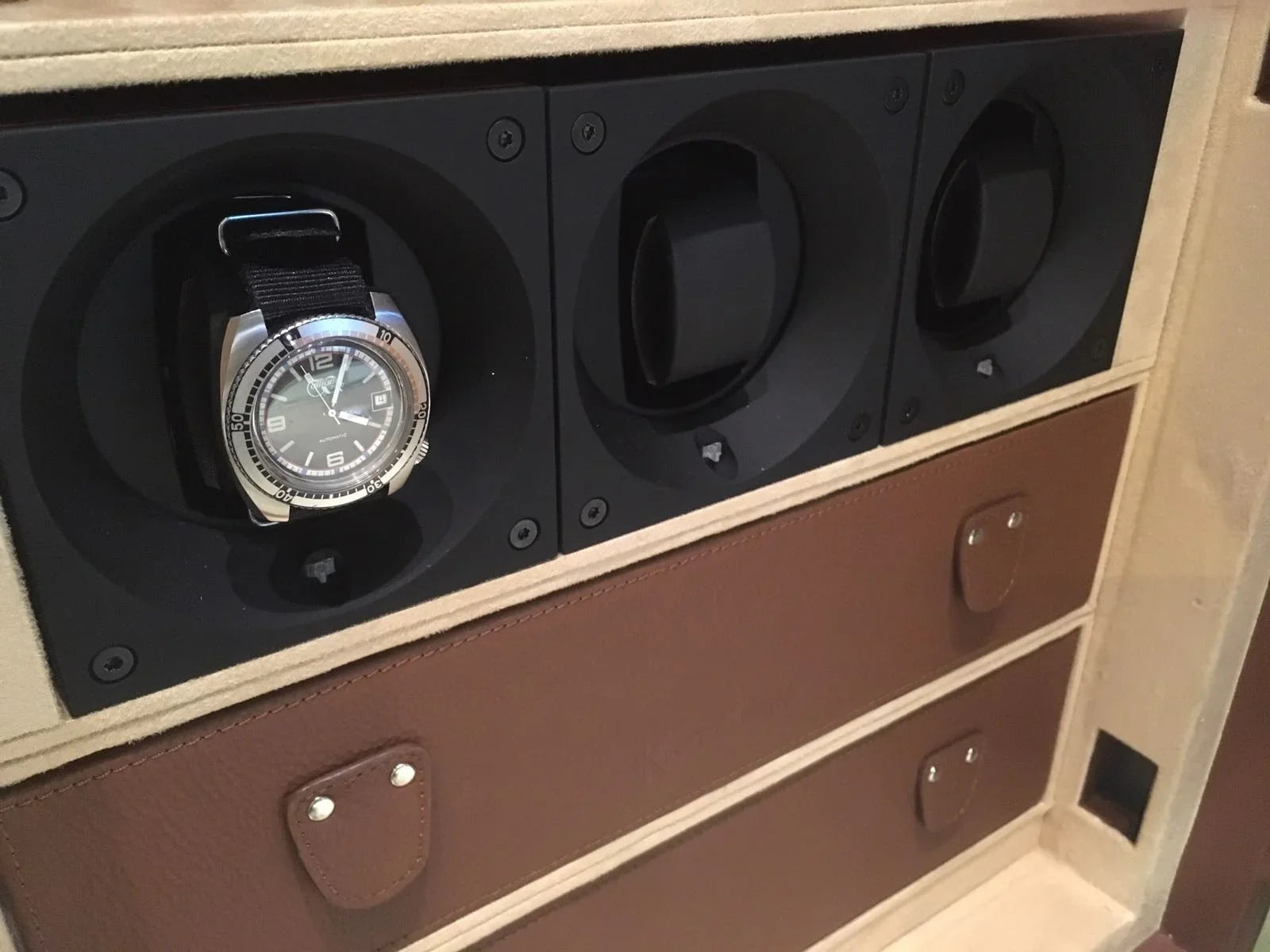 KronoKeeper Safe - view 12